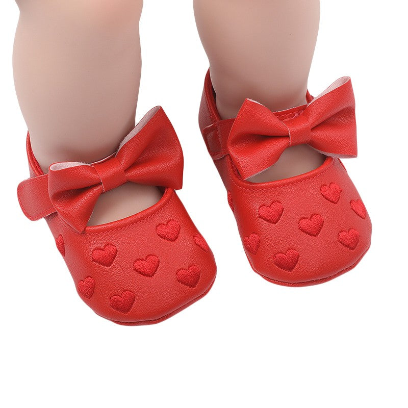 Mocassim de Bebê Antiderrapante com Decoração de Coração e Laço