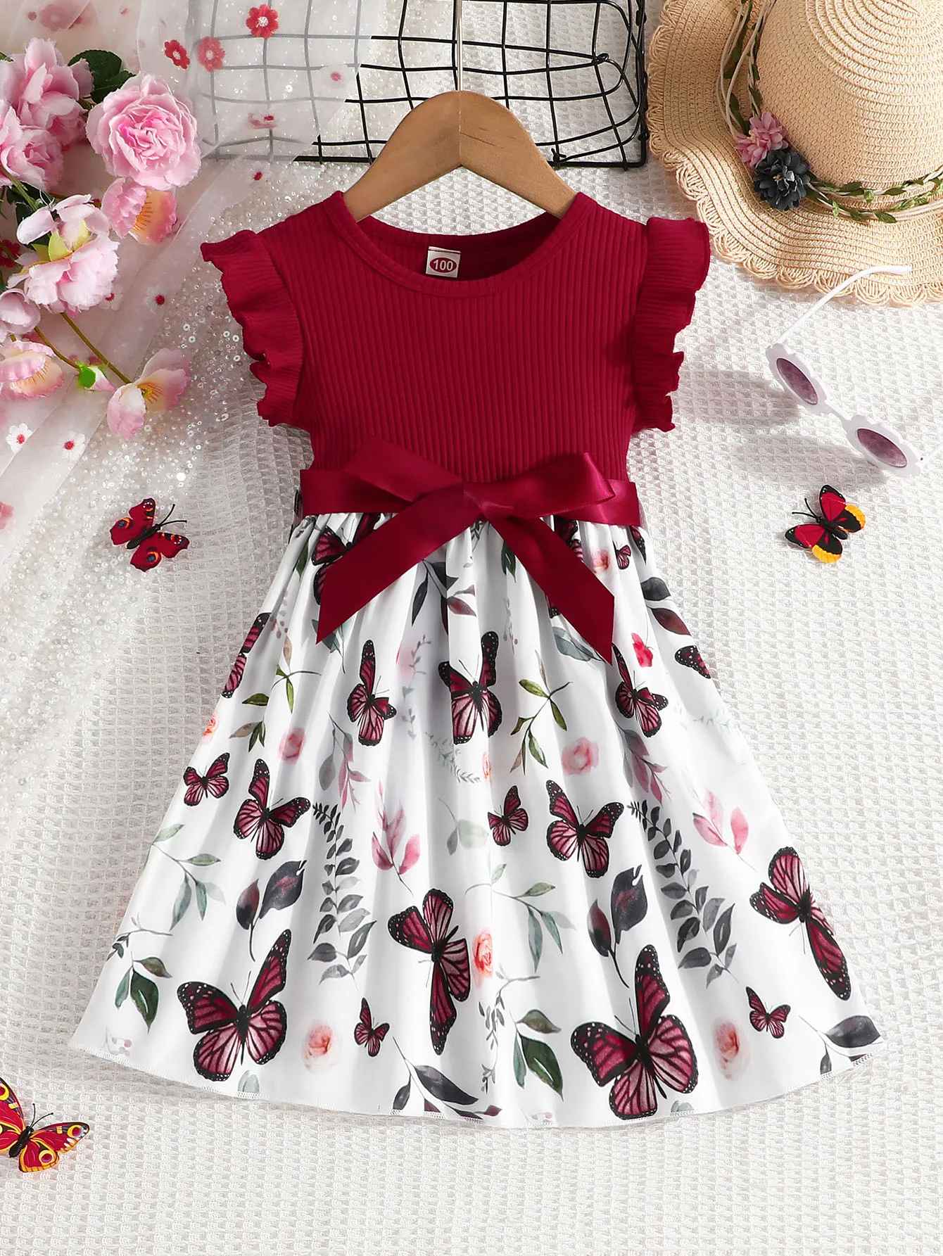 Vestido de Princesa para Menina com Estampa de Borboletas