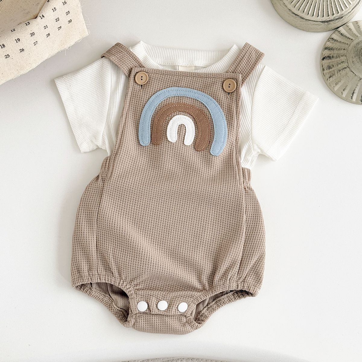 Conjunto de Verão para Bebê com Macacão e Camiseta (2 Peças)