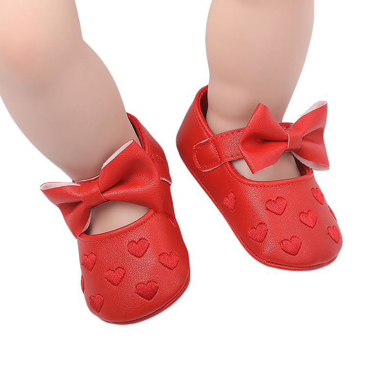 Mocassim de Bebê Antiderrapante com Decoração de Coração e Laço