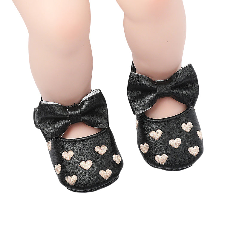 Mocassim de Bebê Antiderrapante com Decoração de Coração e Laço