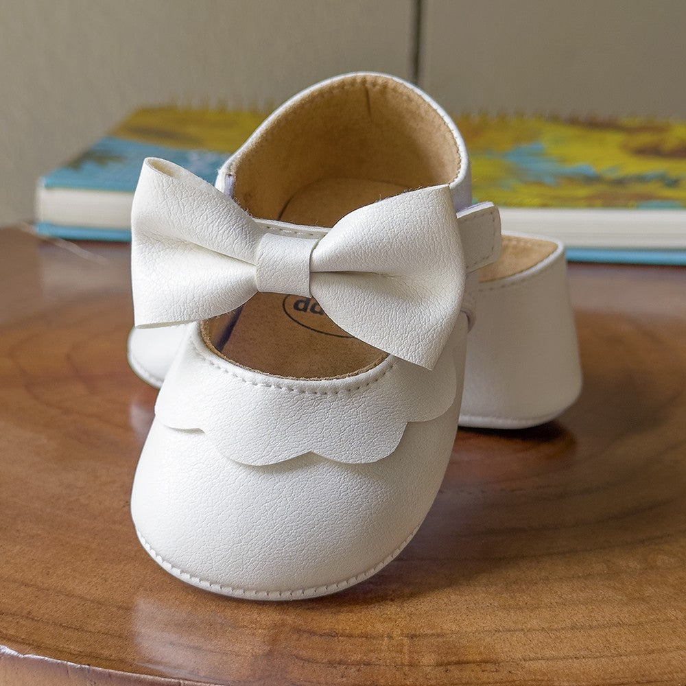 Sapatinho Casual para Bebê com Laço e Sola Macia