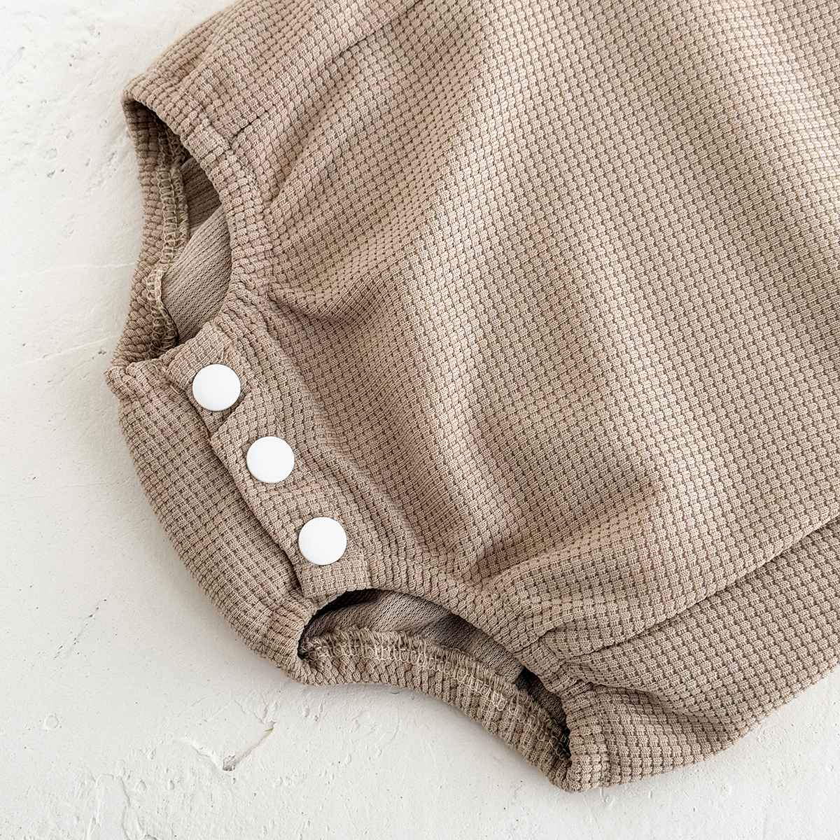 Conjunto de Verão para Bebê com Macacão e Camiseta (2 Peças)