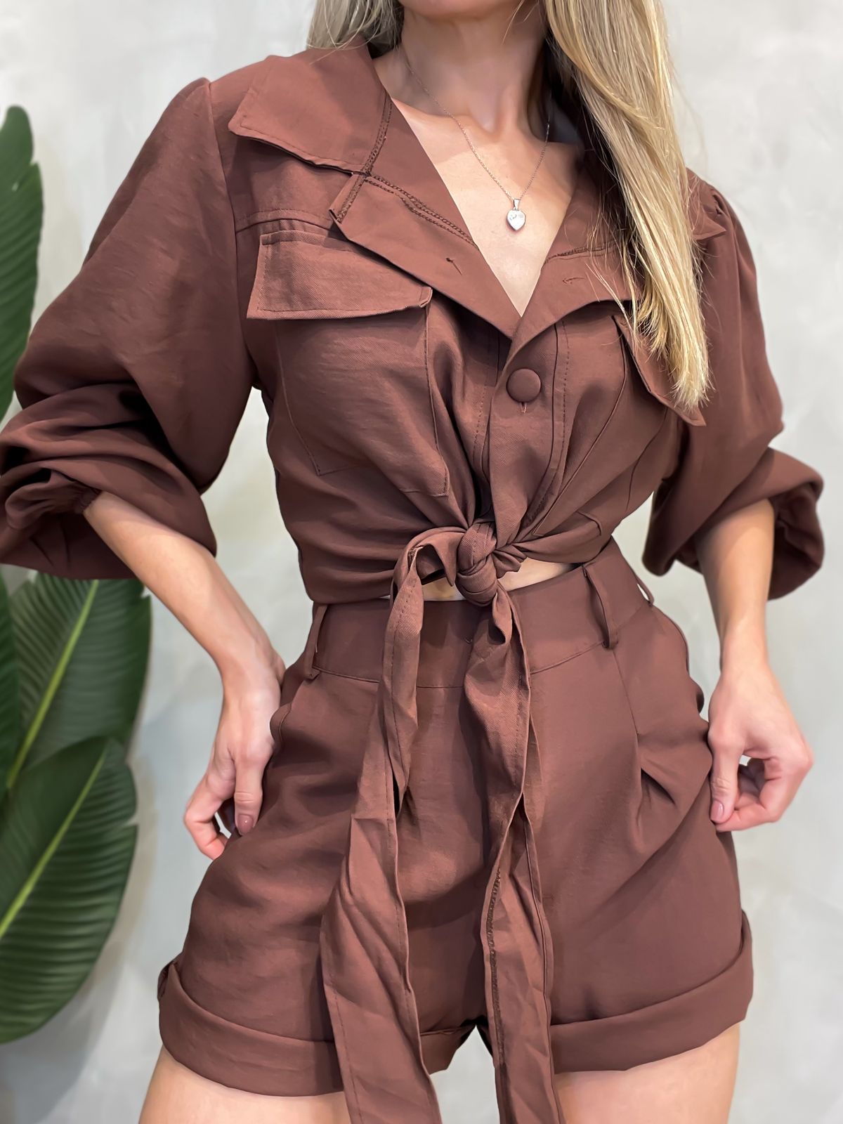 Conjunto em Alfaiataria Sensoriale (Shorts e Camisa)